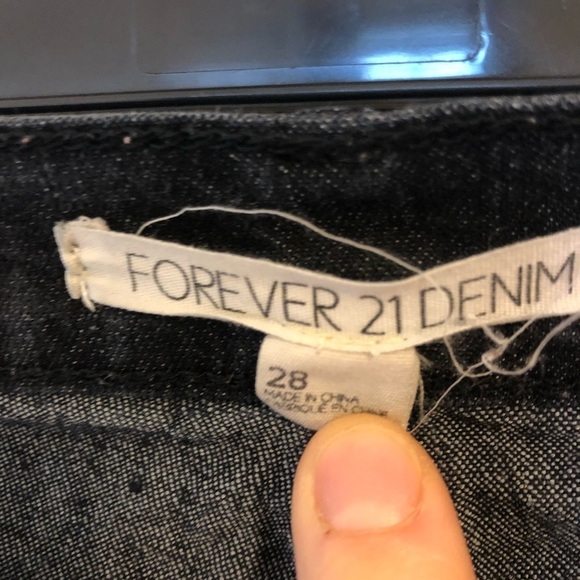 2/$15 Forever 21 - Low Rise Jeans - Picture 5 of 6